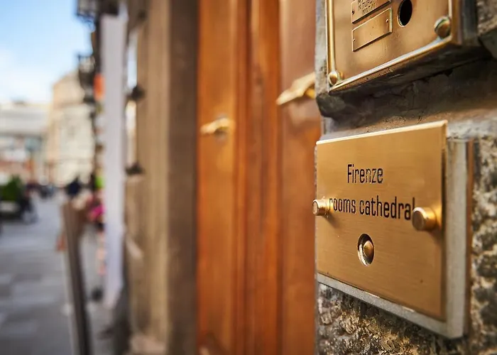 Oda ve Kahvaltı Cathedral 3*